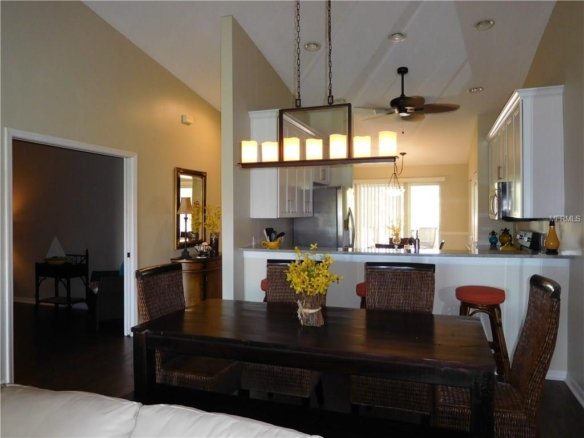 4639  CHAPEL HILL DR  #2924,SARASOTA,34238 en Colombia - Amoblados.co