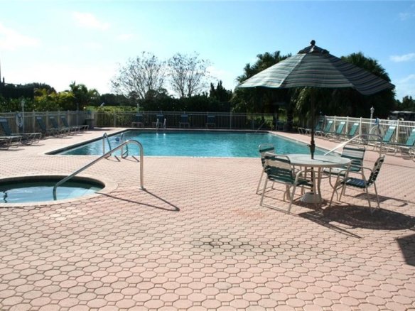 4639  CHAPEL HILL DR  #2924,SARASOTA,34238 en Colombia - Amoblados.co