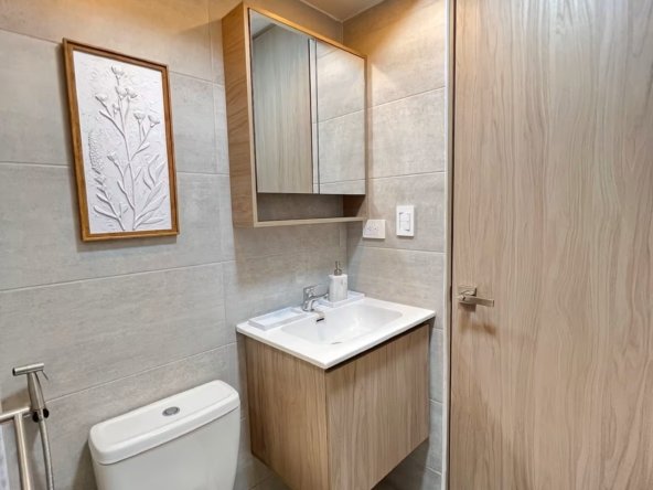¡Acogedor y minimalista apartamento con vistas a la montaña! en Bucaramanga - Amoblados.co