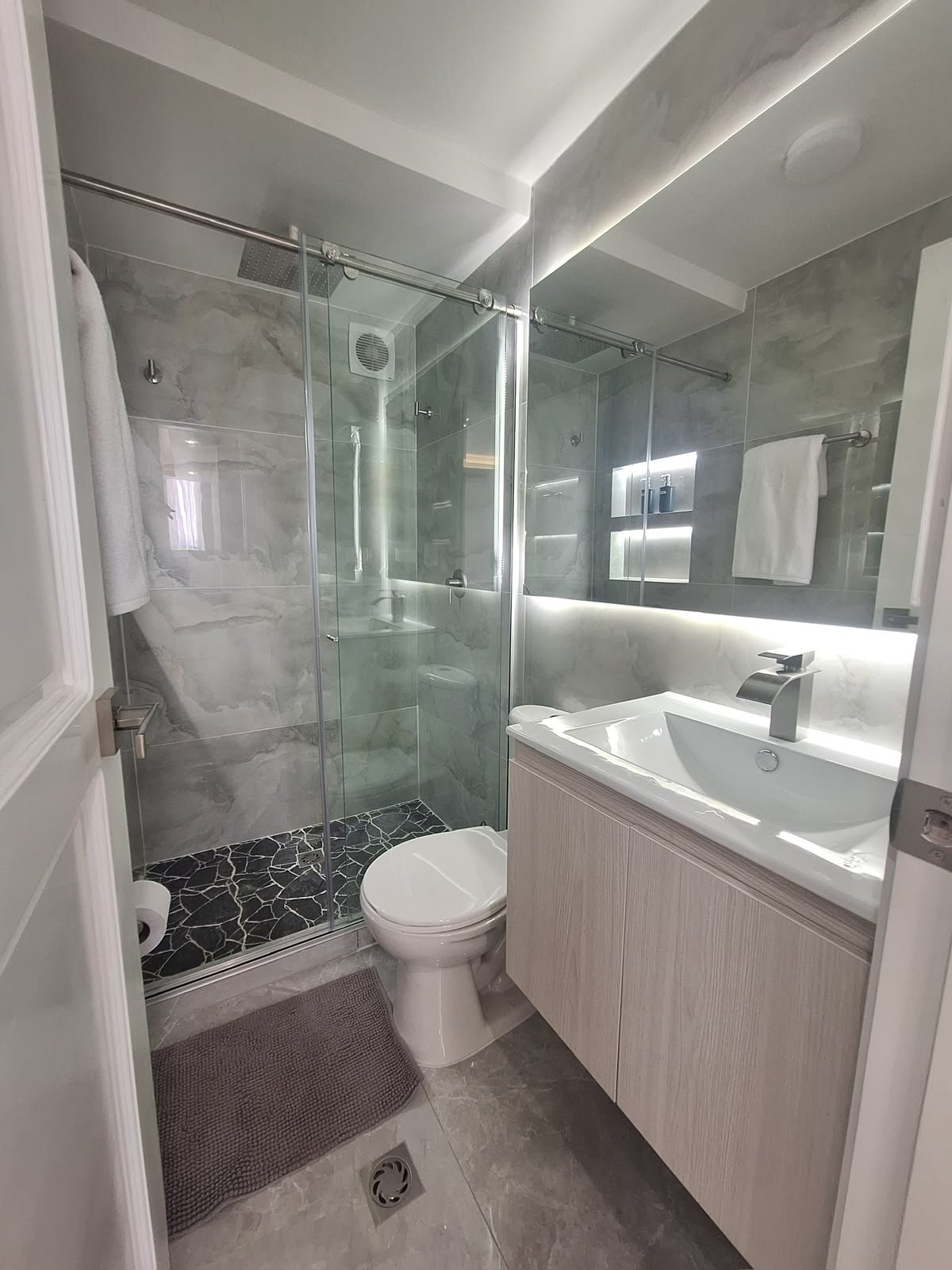 Ciudad Mallorquín 2Hab/2Ba – Norte de Barranquilla Apartamento Amoblado
