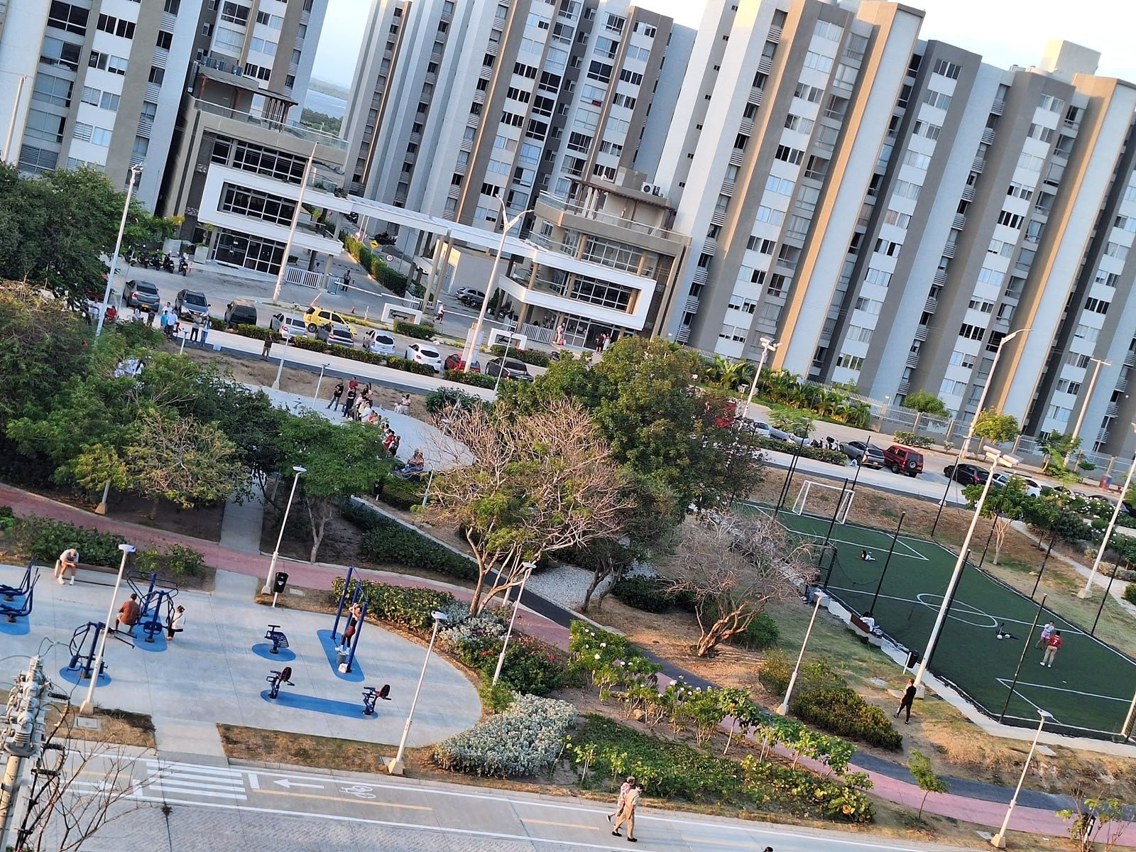 Ciudad Mallorquín 2Hab/2Ba – Norte de Barranquilla Apartamento Amoblado