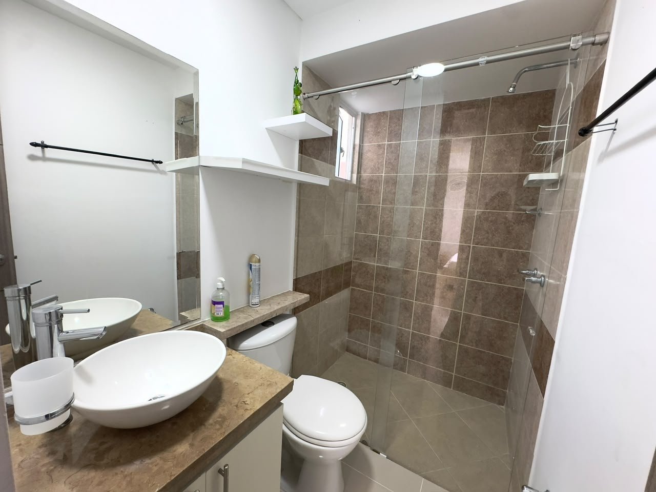 Valle del Lili Éxito – Apartamento Amoblado 3 Habitaciones Sur Cali en Cali - Amoblados.co