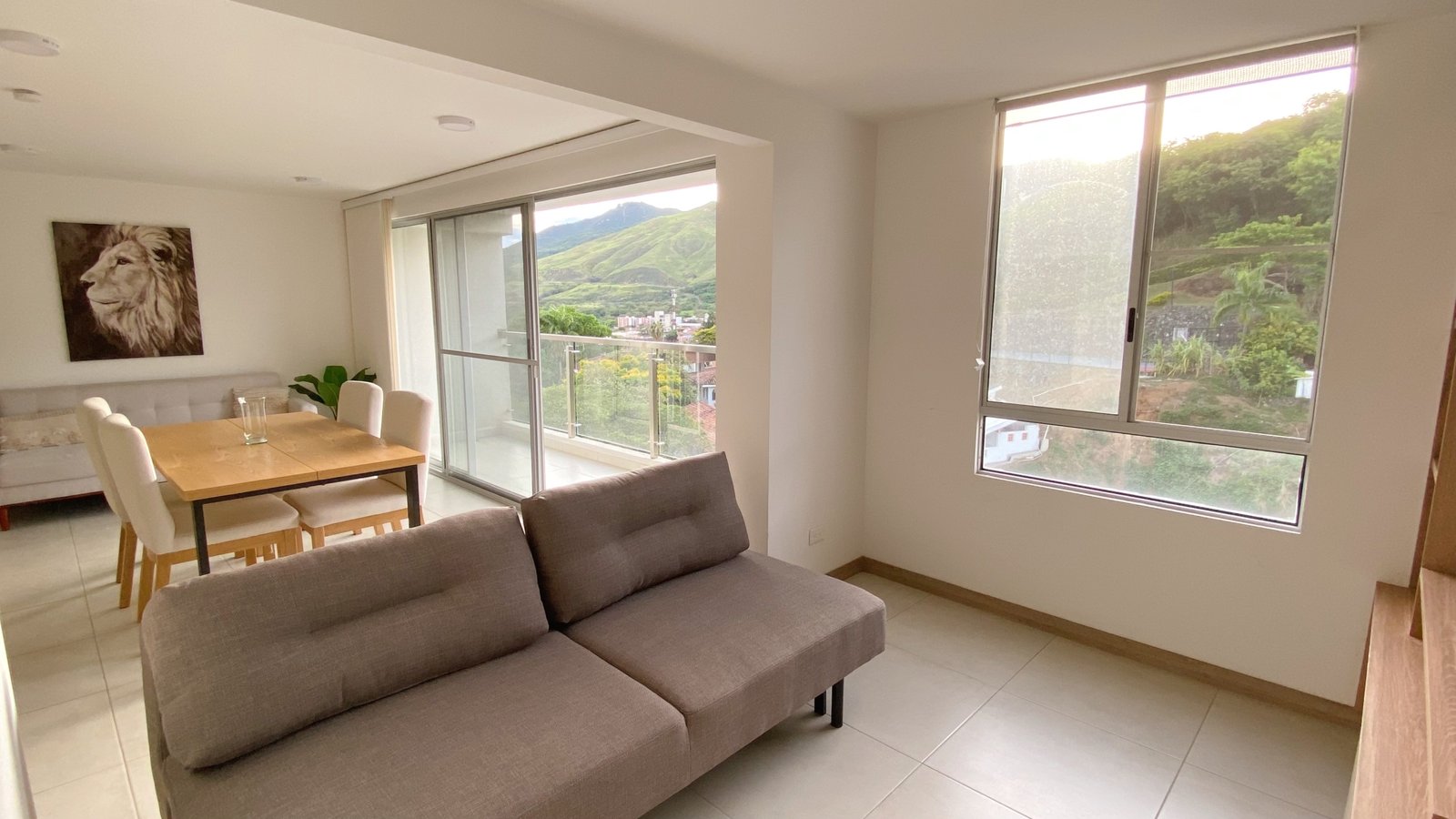Menga Apartamento 2 Habitaciones – Avenida 9 Norte # 56N 140 en Cali - Amoblados.co