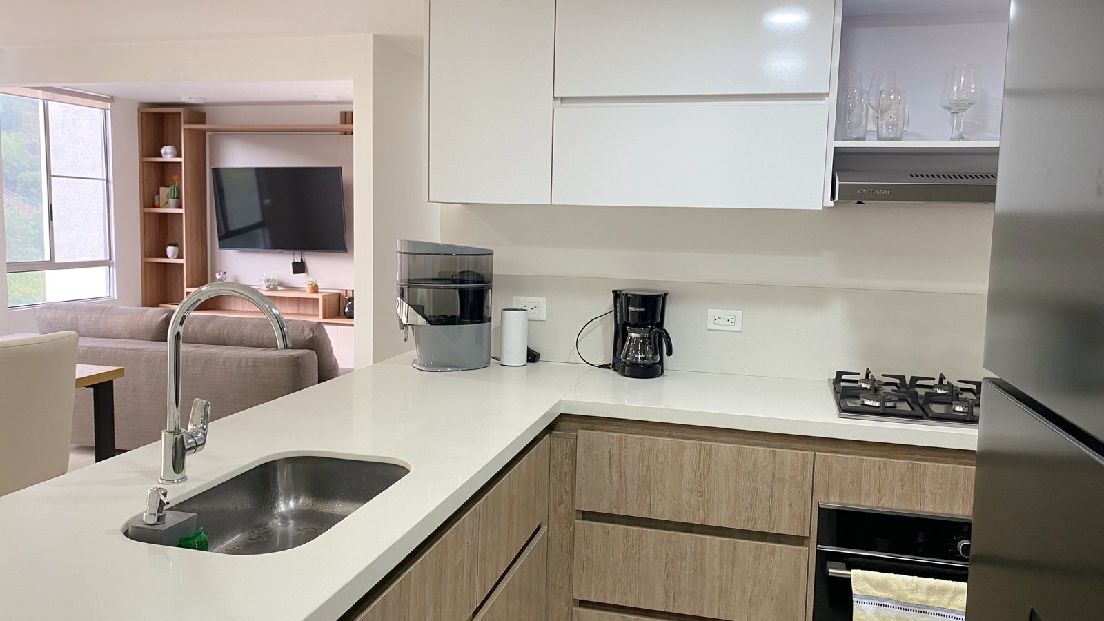Menga Apartamento 2 Habitaciones – Avenida 9 Norte # 56N 140 en Cali - Amoblados.co