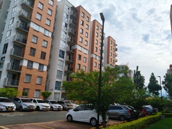 Amatista – Ciudad Meléndez Apartamento Amoblado 3 Habitaciones Sur Cali